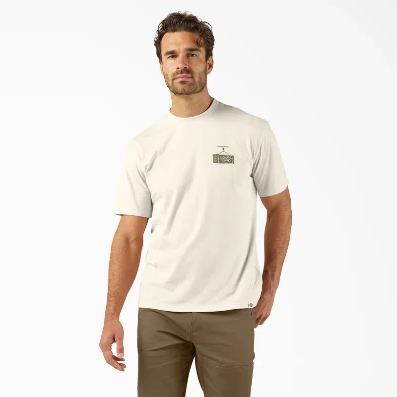 Apison Graphic T-Shirt Apison Graphic T-Shirt