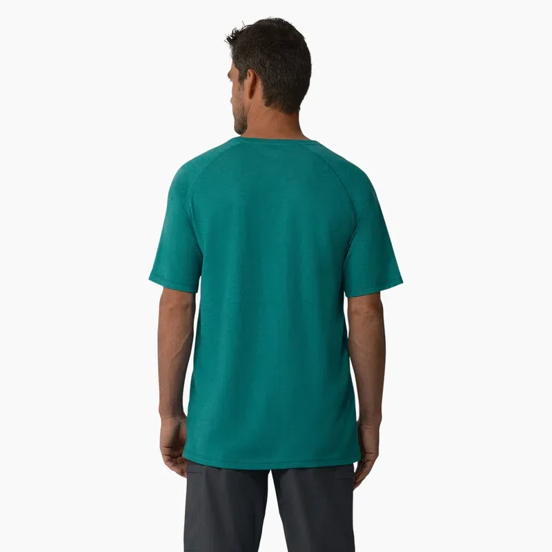 Cooling Short Sleeve Pocket T-Shirt Cooling Short Sleeve Pocket T-Shirt