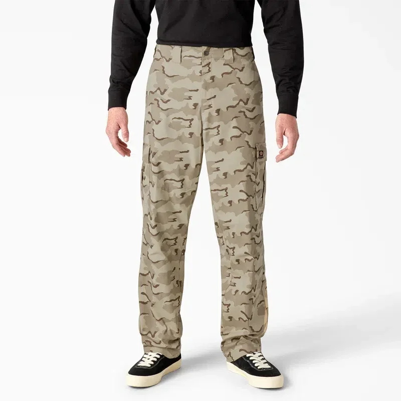 Dickies Skateboarding Loose Fit Camo Cargo Pants Dickies Skateboarding Loose Fit Camo Cargo Pants