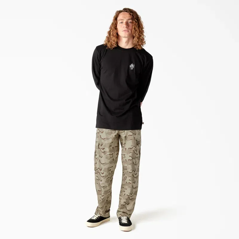 Dickies Skateboarding Loose Fit Camo Cargo Pants Dickies Skateboarding Loose Fit Camo Cargo Pants