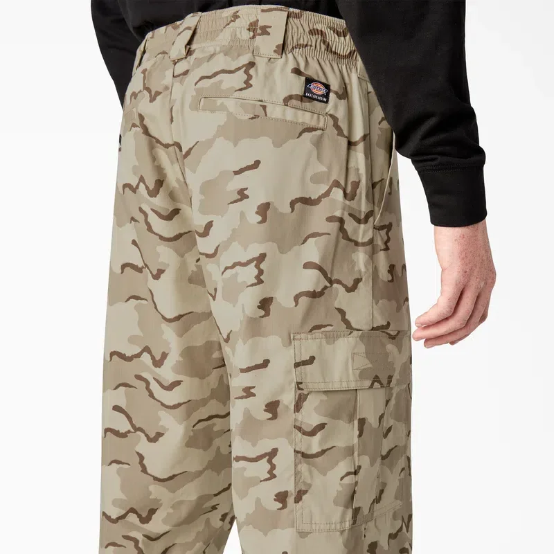 Dickies Skateboarding Loose Fit Camo Cargo Pants Dickies Skateboarding Loose Fit Camo Cargo Pants