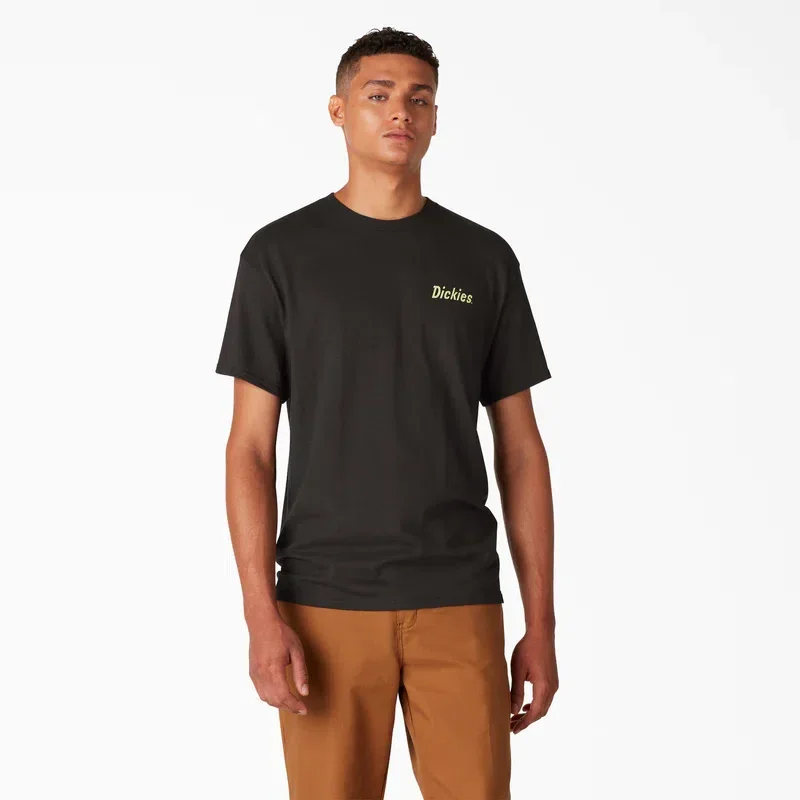 Dickies Skateboarding Split Graphic T-Shirt Dickies Skateboarding Split Graphic T-Shirt