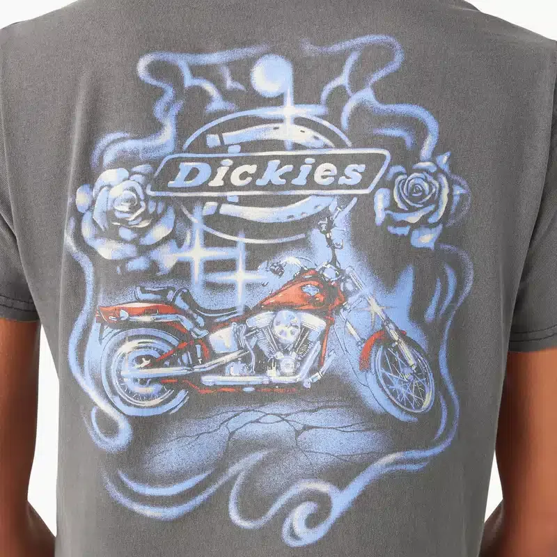 Dickies X Harley-Davidson Women’s Vintage Softail Cropped T-Shirt Dickies X Harley-Davidson Women’s Vintage Softail Cropped T-Shirt