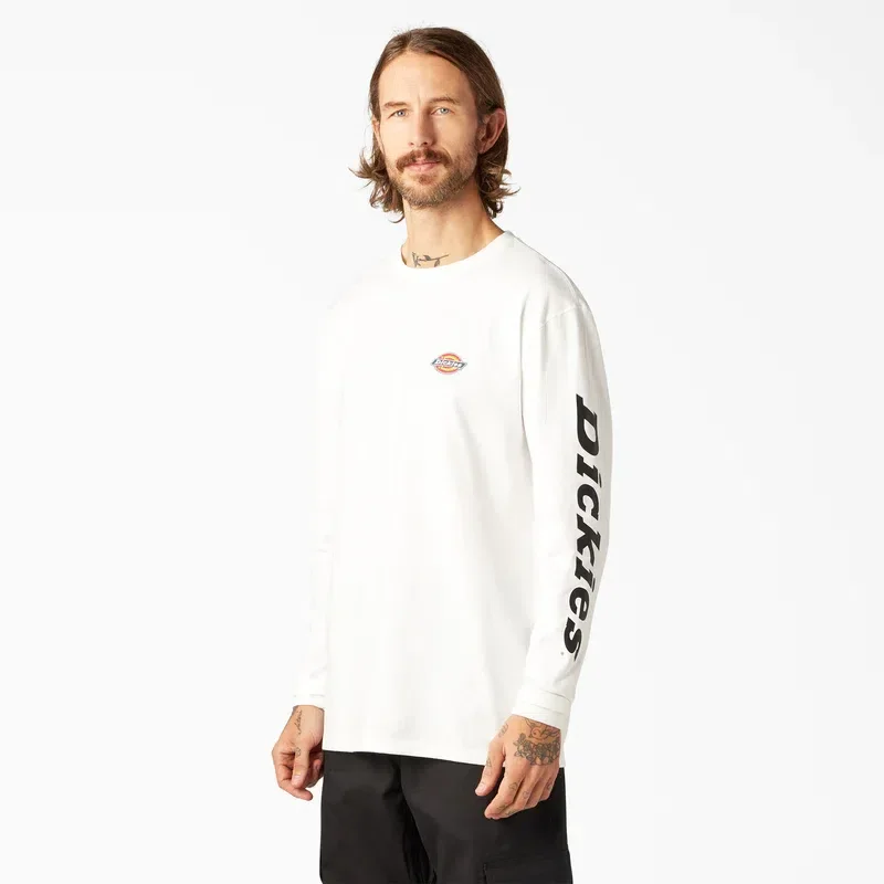 Logo Graphic Long Sleeve T-Shirt Logo Graphic Long Sleeve T-Shirt
