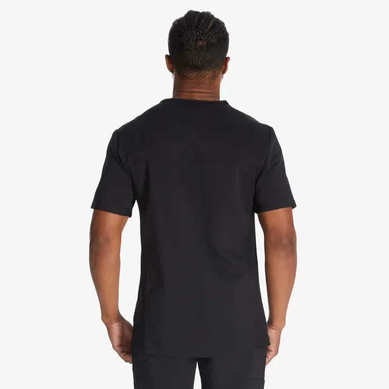 Men’s Balance Tuckable V-Neck Scrub Top Men’s Balance Tuckable V-Neck Scrub Top