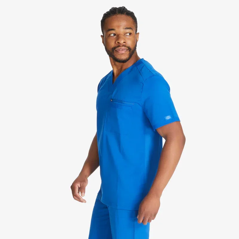 Men’s Balance Tuckable V-Neck Scrub Top Men’s Balance Tuckable V-Neck Scrub Top