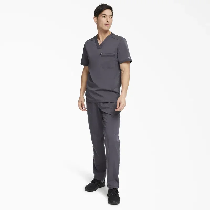 Men’s Balance Tuckable V-Neck Scrub Top Men’s Balance Tuckable V-Neck Scrub Top