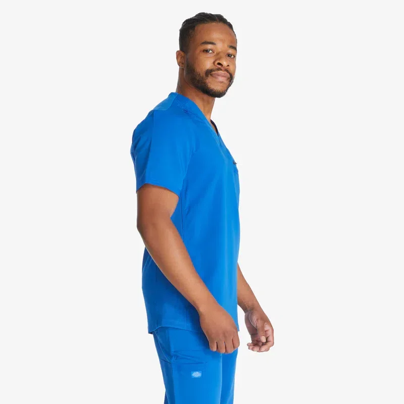 Men’s Balance Tuckable V-Neck Scrub Top Men’s Balance Tuckable V-Neck Scrub Top