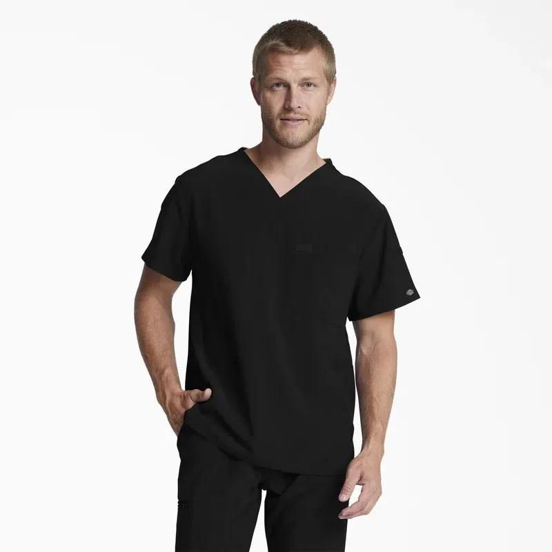 Men’s Eds Essentials Tuckable V-Neck Scrub Top Men’s Eds Essentials Tuckable V-Neck Scrub Top