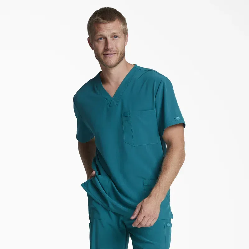 Men’s Eds Essentials Tuckable V-Neck Scrub Top Men’s Eds Essentials Tuckable V-Neck Scrub Top