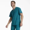 Men’s Eds Essentials Tuckable V-Neck Scrub Top Men’s Eds Essentials Tuckable V-Neck Scrub Top