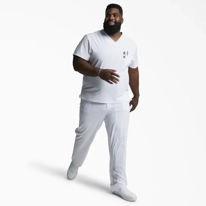 Men’s Eds Essentials Tuckable V-Neck Scrub Top Men’s Eds Essentials Tuckable V-Neck Scrub Top