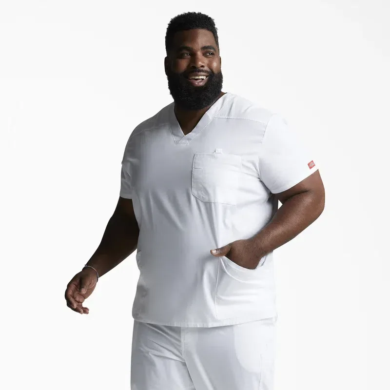 Men’s Eds Signature V-Neck Scrub Top Men’s Eds Signature V-Neck Scrub Top