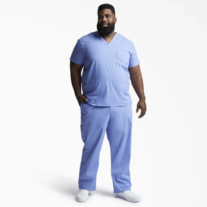 Men’s Eds Signature V-Neck Scrub Top Men’s Eds Signature V-Neck Scrub Top