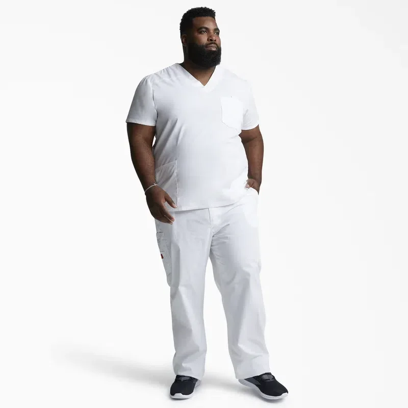 Men’s Eds Signature V-Neck Scrub Top Men’s Eds Signature V-Neck Scrub Top