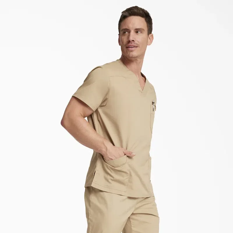 Men’s Eds Signature V-Neck Scrub Top Men’s Eds Signature V-Neck Scrub Top