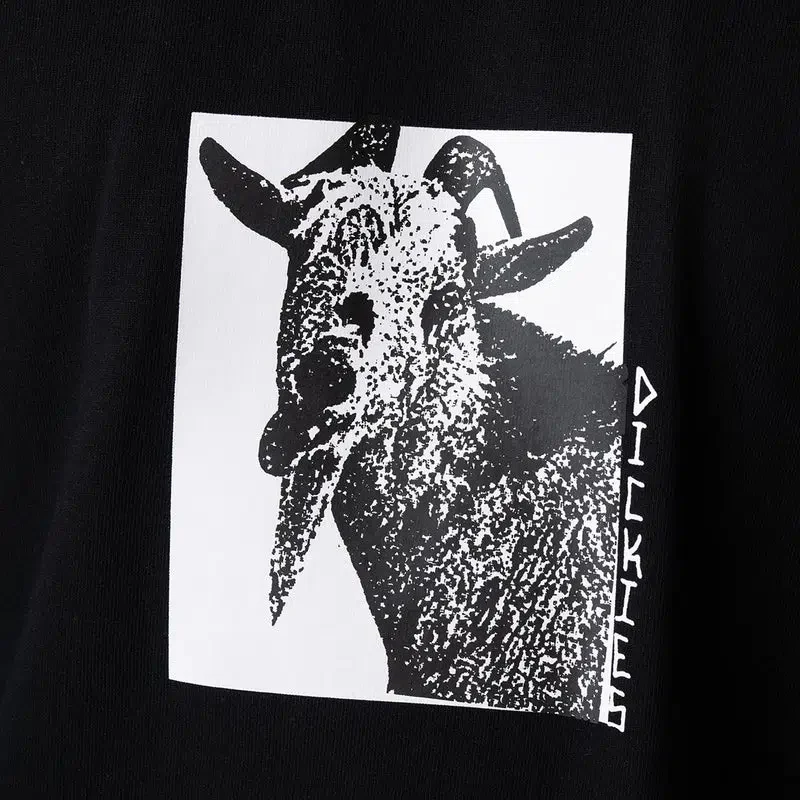 Mike Anderson Graphic T-Shirt Mike Anderson Graphic T-Shirt