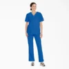 Unisex Eds Signature V-Neck Scrub Top Unisex Eds Signature V-Neck Scrub Top