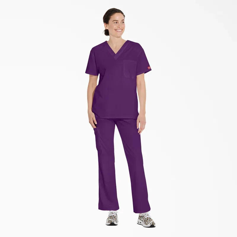 Unisex Eds Signature V-Neck Scrub Top Unisex Eds Signature V-Neck Scrub Top