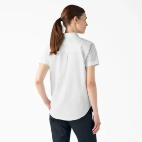Women’s Button-Up Shirt