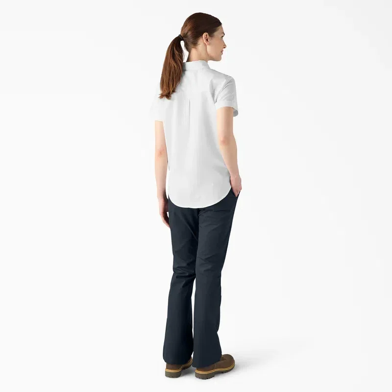 Women’s Button-Up Shirt Women’s Button-Up Shirt