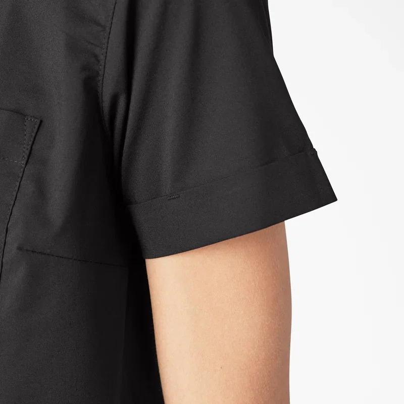 Women’s Button-Up Shirt Women’s Button-Up Shirt