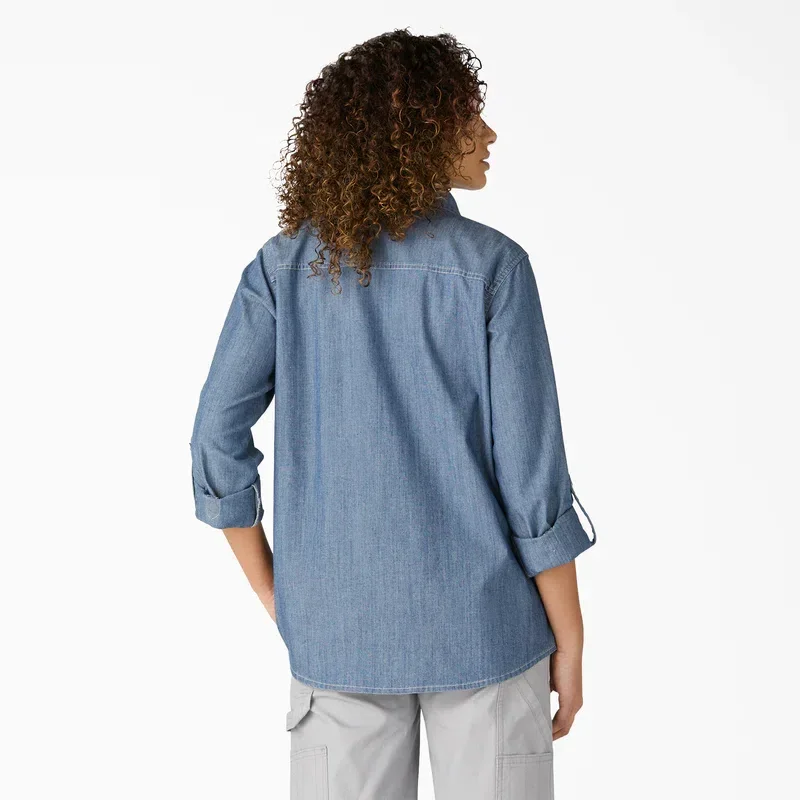 Women’s Chambray Roll-Tab Work Shirt Women’s Chambray Roll-Tab Work Shirt
