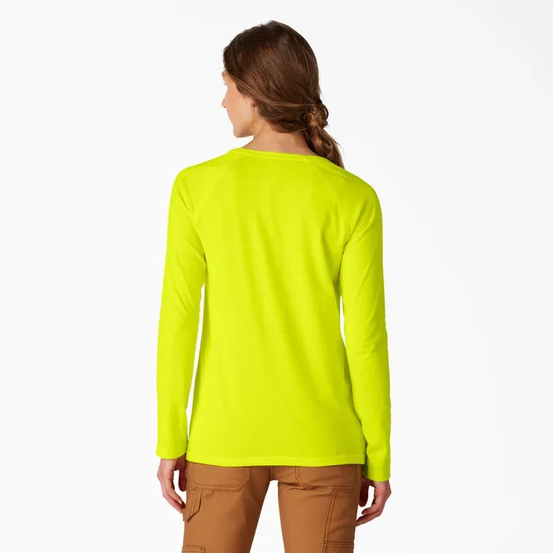 Women’s Cooling Long Sleeve Pocket T-Shirt Women’s Cooling Long Sleeve Pocket T-Shirt