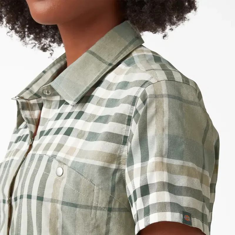 Women’s Cooling Short Sleeve Work Shirt Women’s Cooling Short Sleeve Work Shirt