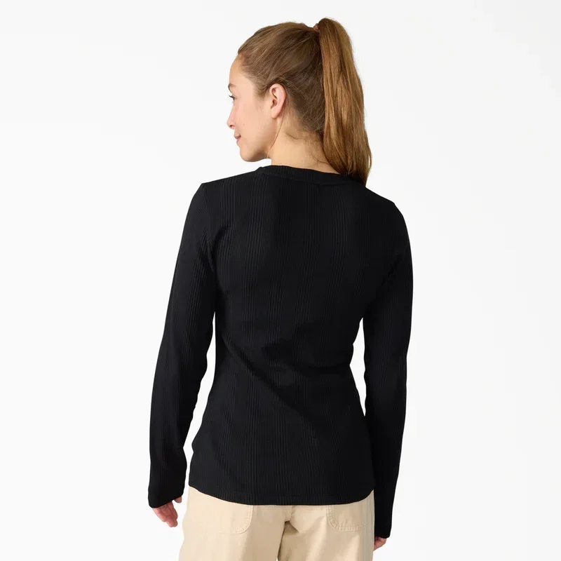 Women’s Crewneck Henley Shirt Women’s Crewneck Henley Shirt