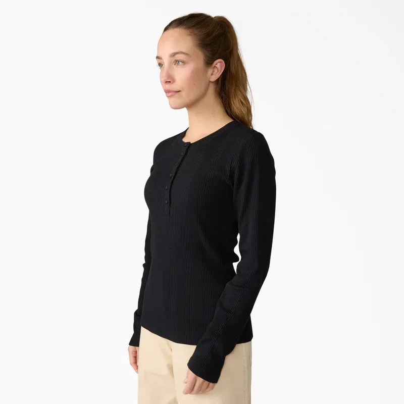 Women’s Crewneck Henley Shirt Women’s Crewneck Henley Shirt