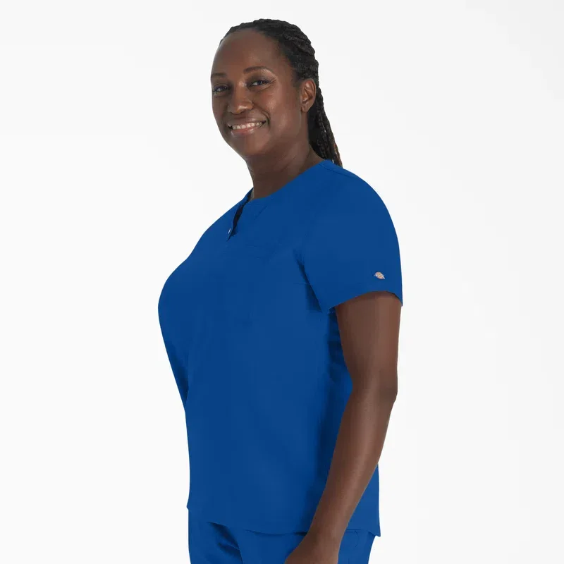 Women’s Eds Nxt Henley Scrub Top Women’s Eds Nxt Henley Scrub Top