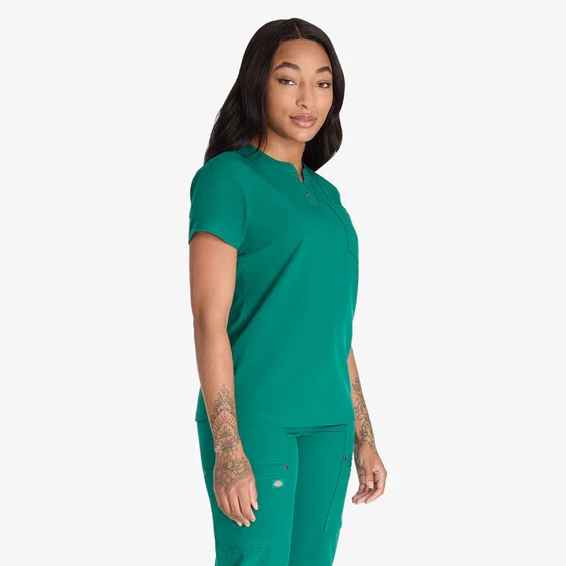 Women’s Eds Nxt Henley Scrub Top Women’s Eds Nxt Henley Scrub Top