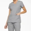 Women’s Eds Signature V-Neck Scrub Top Women’s Eds Signature V-Neck Scrub Top
