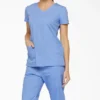 Women’s Eds Signature V-Neck Scrub Top Women’s Eds Signature V-Neck Scrub Top