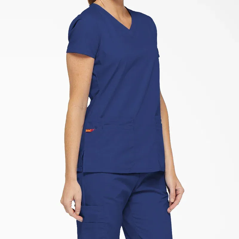 Women’s Eds Signature V-Neck Scrub Top Women’s Eds Signature V-Neck Scrub Top