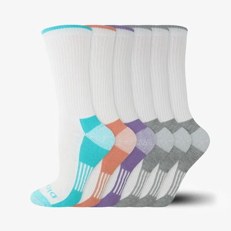 Women’s Moisture Control Crew Socks, Size 6-9, 6-Pack Women’s Moisture Control Crew Socks, Size 6-9, 6-Pack