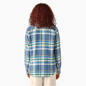 Women’s Plaid Flannel Long Sleeve Shirt