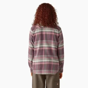 Women’s Plaid Flannel Long Sleeve Shirt