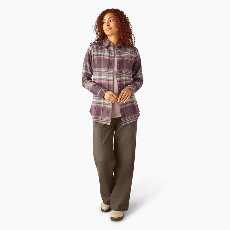 Women’s Plaid Flannel Long Sleeve Shirt Women’s Plaid Flannel Long Sleeve Shirt