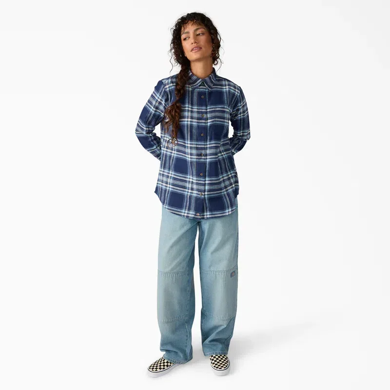 Women’s Plaid Flannel Long Sleeve Shirt Women’s Plaid Flannel Long Sleeve Shirt
