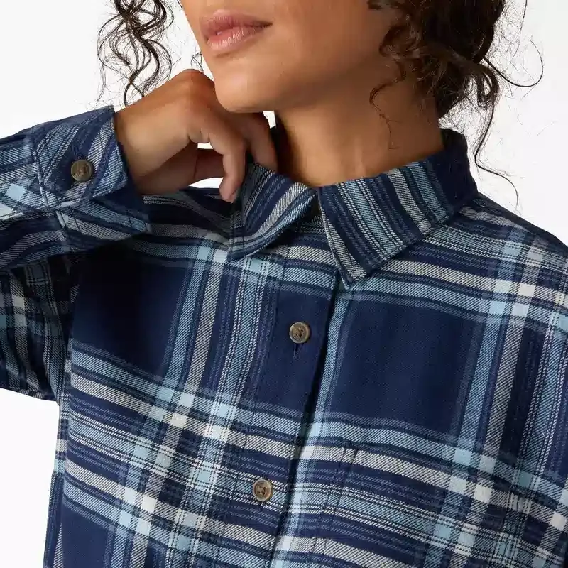 Women’s Plaid Flannel Long Sleeve Shirt Women’s Plaid Flannel Long Sleeve Shirt
