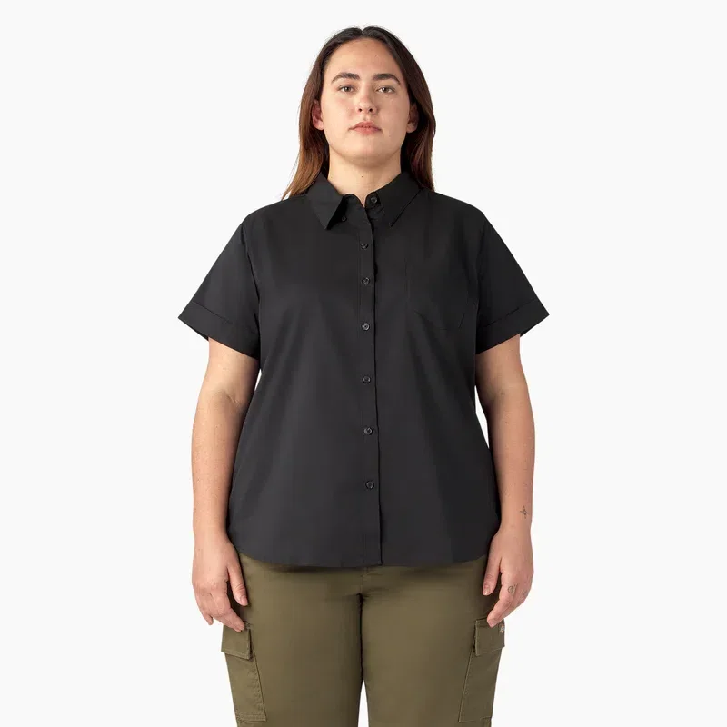 Women’s Plus Button-Up Shirt Women’s Plus Button-Up Shirt