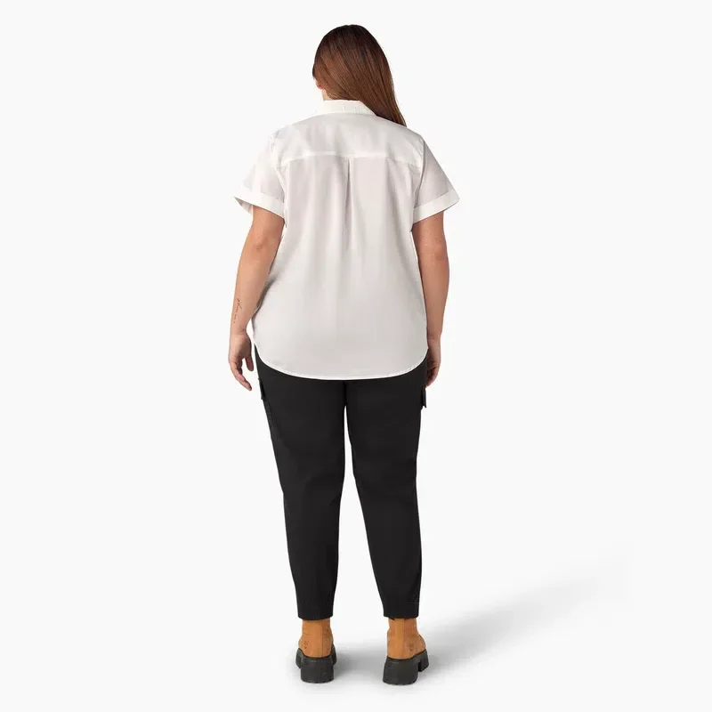 Women’s Plus Button-Up Shirt Women’s Plus Button-Up Shirt