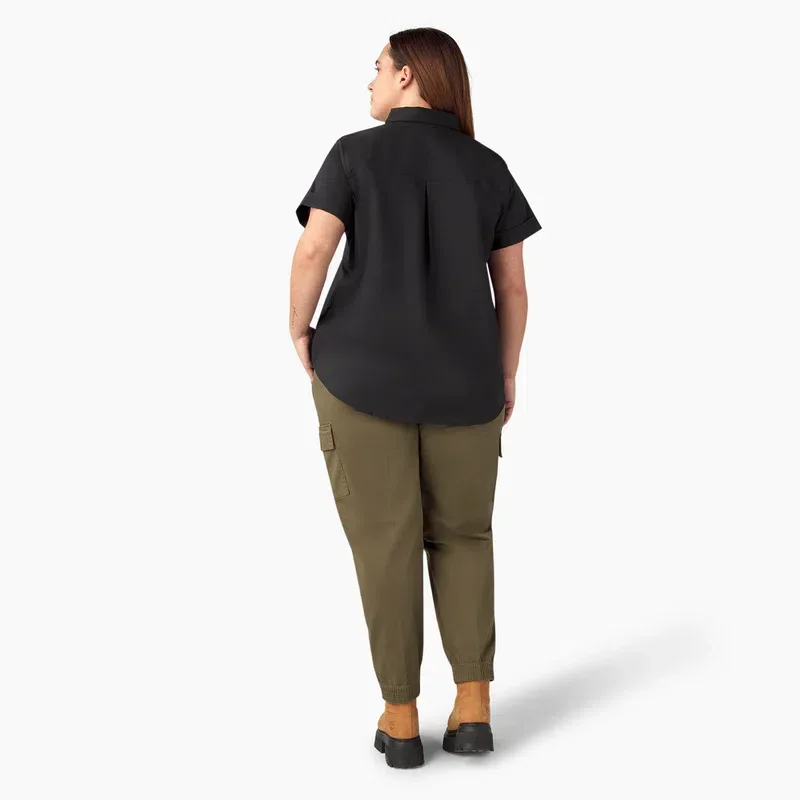 Women’s Plus Button-Up Shirt Women’s Plus Button-Up Shirt