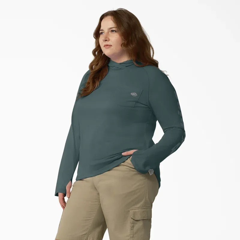 Women’s Plus Cooling Performance Sun Shirt Women’s Plus Cooling Performance Sun Shirt