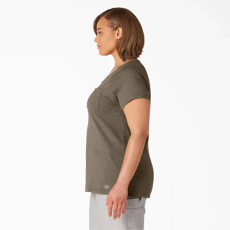 Women’s Plus Cooling Short Sleeve Pocket T-Shirt Women’s Plus Cooling Short Sleeve Pocket T-Shirt