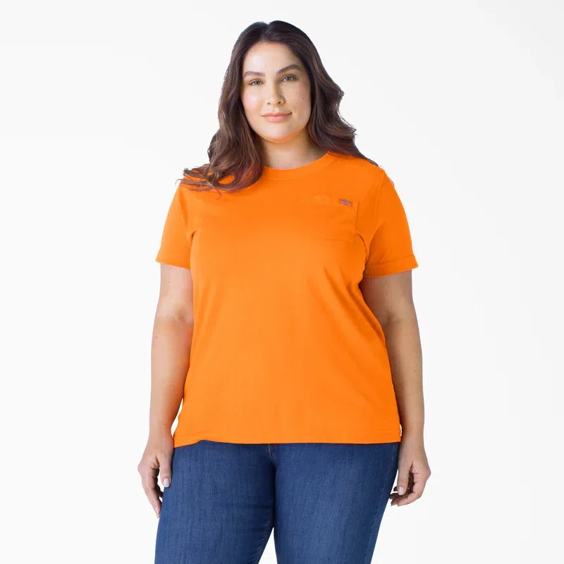 Women’s Plus Heavyweight Short Sleeve Pocket T-Shirt Women’s Plus Heavyweight Short Sleeve Pocket T-Shirt