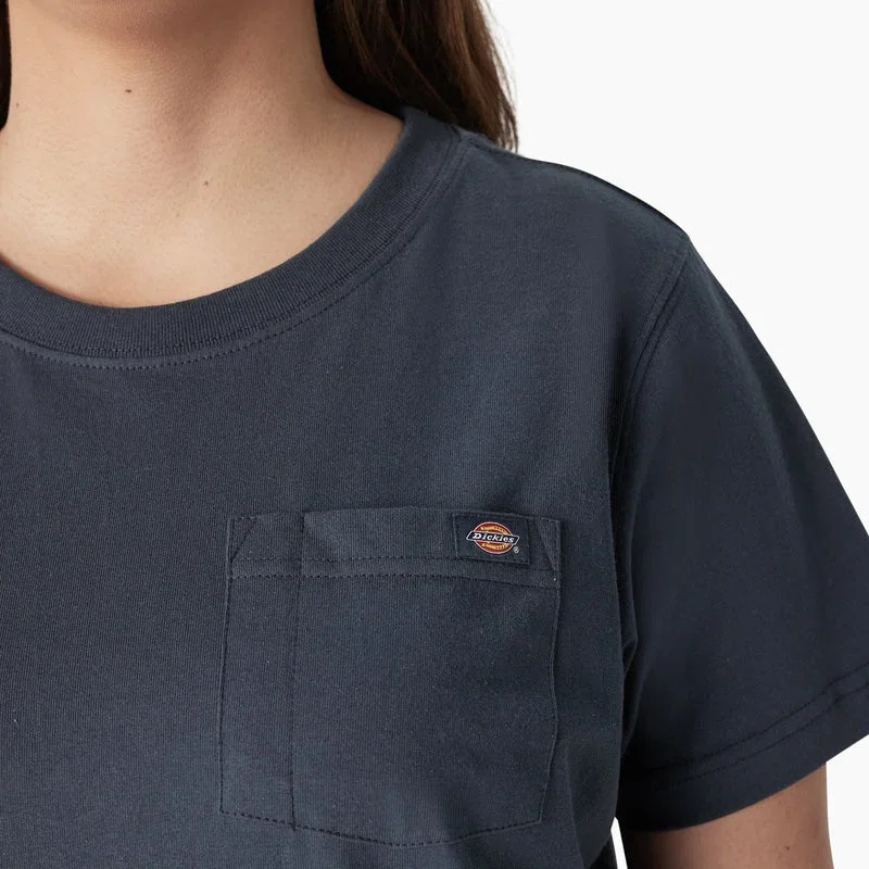 Women’s Plus Heavyweight Short Sleeve Pocket T-Shirt Women’s Plus Heavyweight Short Sleeve Pocket T-Shirt