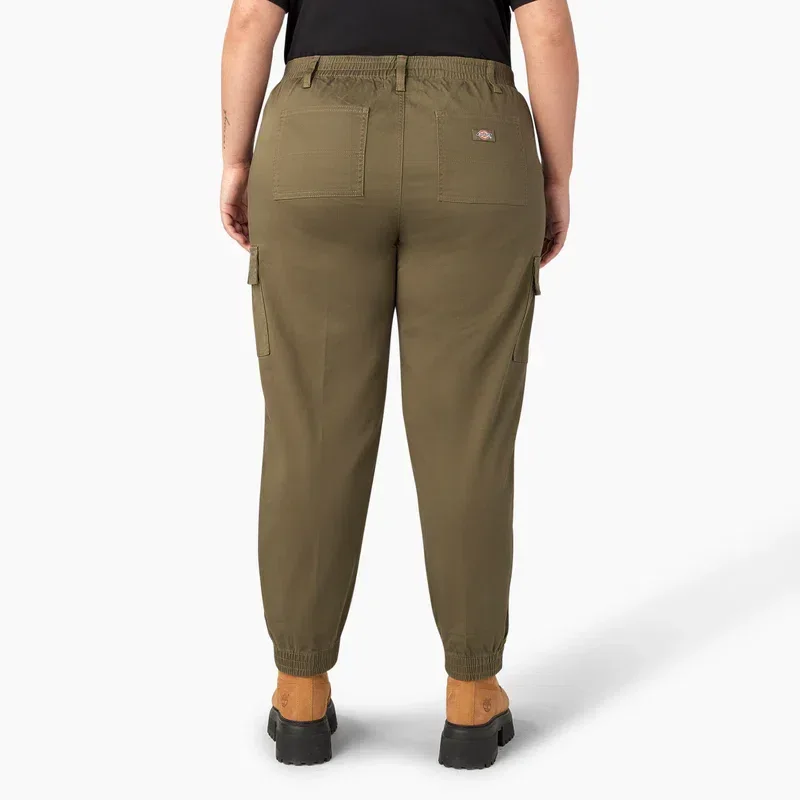 Women’s Plus High Rise Fit Cargo Pants Women’s Plus High Rise Fit Cargo Pants